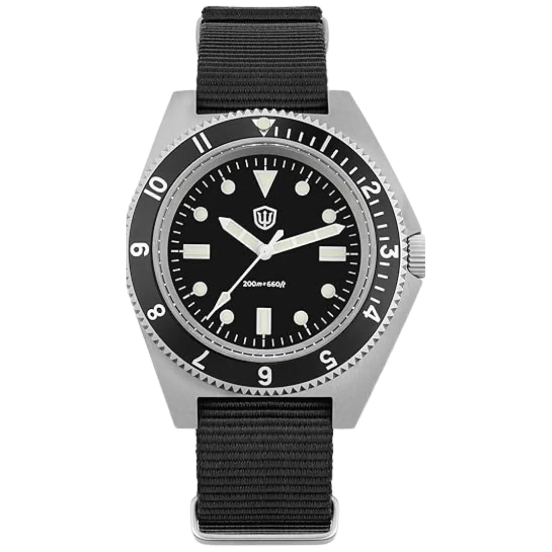 Altavaro_Apex_V2_Black